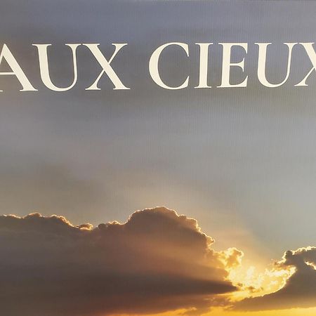 Апартаменты Aux Cieux Беневан-л'Аббеи Экстерьер фото